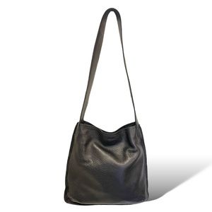 ❤️SOLD❤️BOTTEGA VENETA Vintage Black Leather Crossbody Messenger Bag